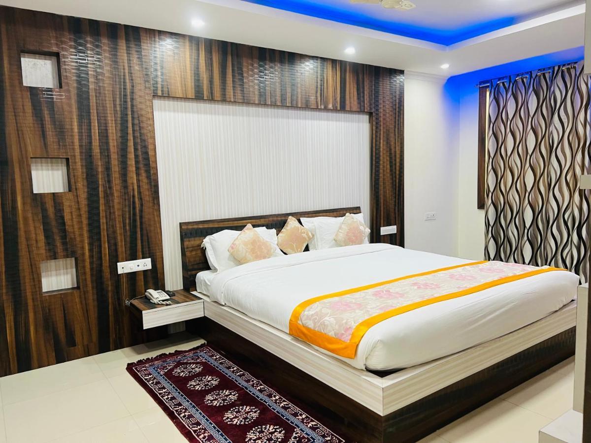 Bodhgaya Regency Hotel Extérieur photo