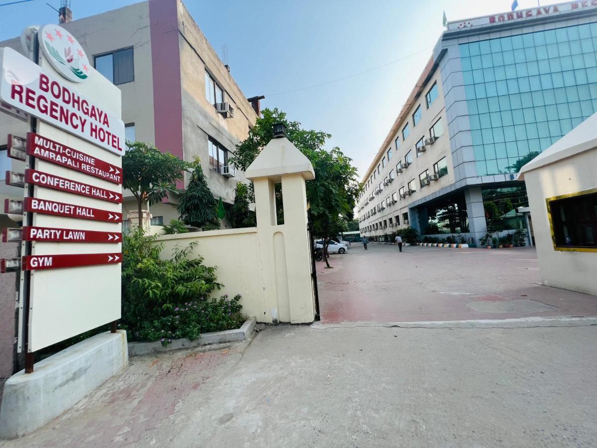 Bodhgaya Regency Hotel Extérieur photo