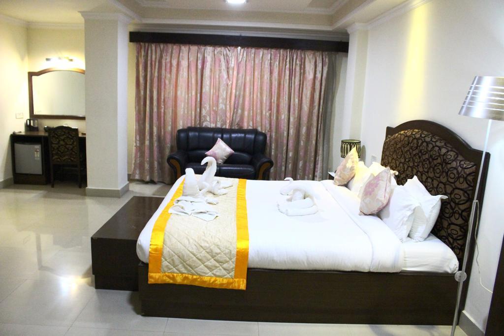 Bodhgaya Regency Hotel Extérieur photo